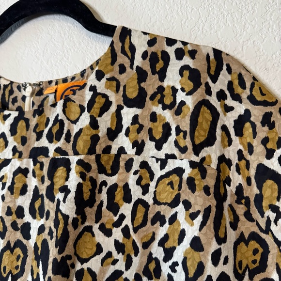 Tory Burch Women’s Leopard Print Silk Blouse Top - Picture 8 of 13